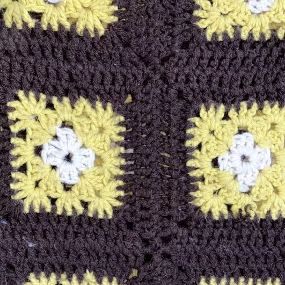 Vintage Handmade Granny Square Quilt Throw Blanket Brown Yellow Crochet Knit 70s - Picture 4 of 8